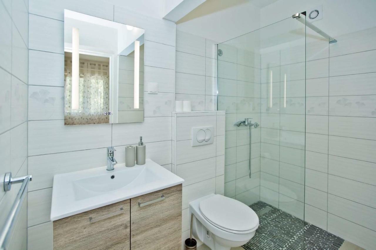 Apartments Magdalena Хвар Экстерьер фото